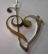 colgante corazon claves